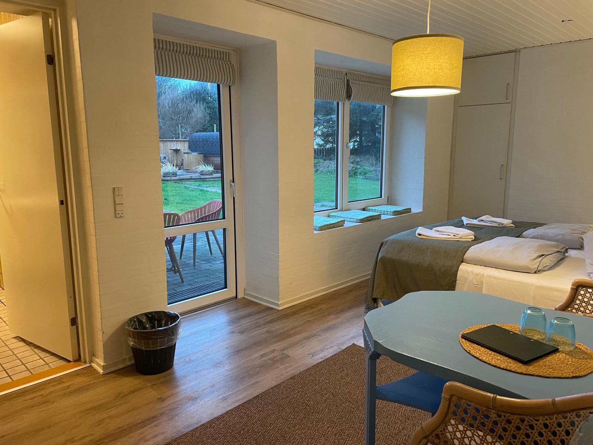 Lonstrup Strandhotel Luaran gambar